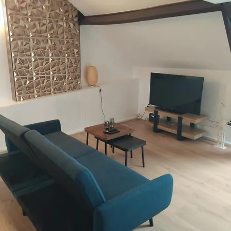 Kleo Studio Apartment *